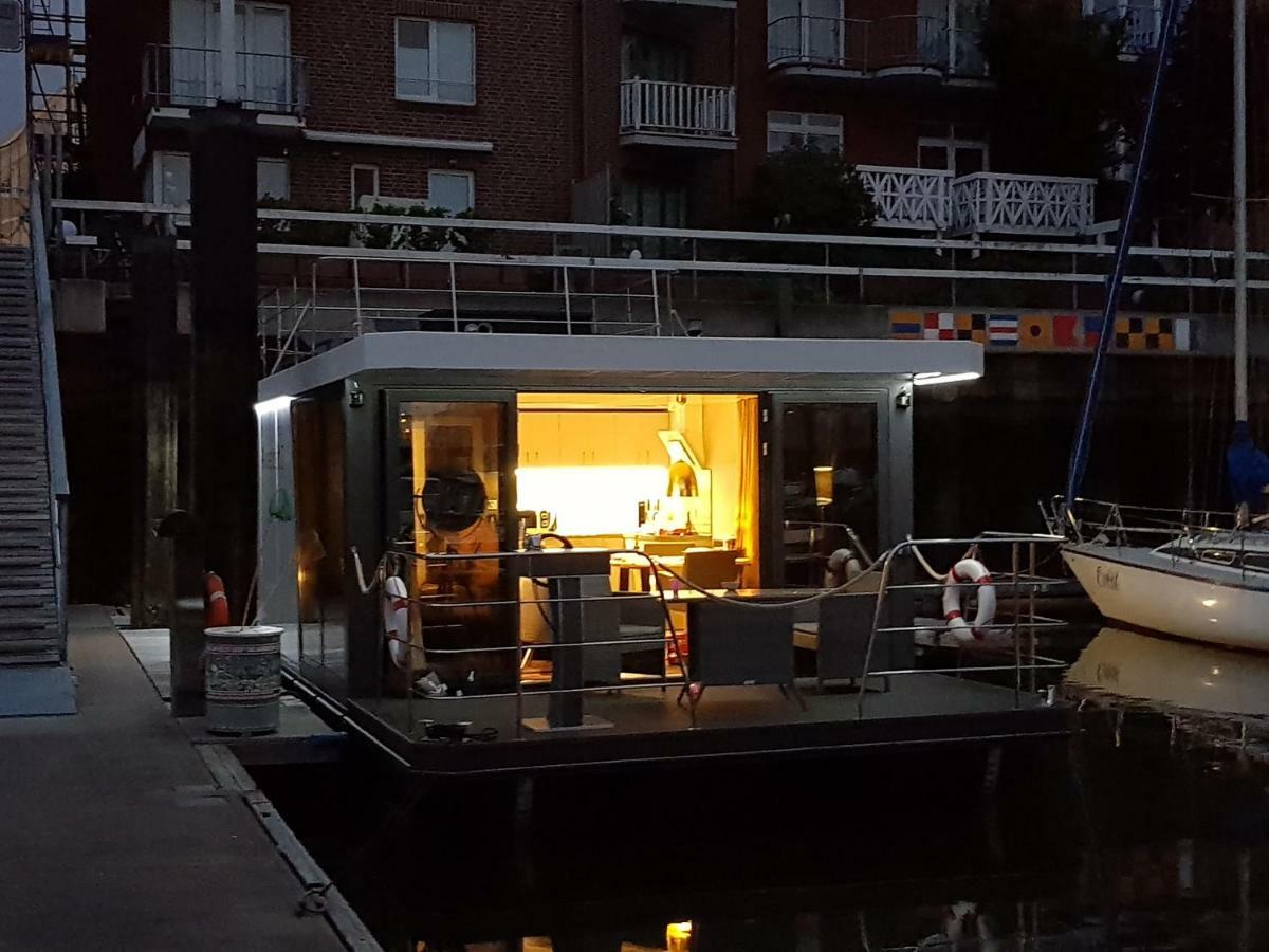 Botel Riverloft I 3*